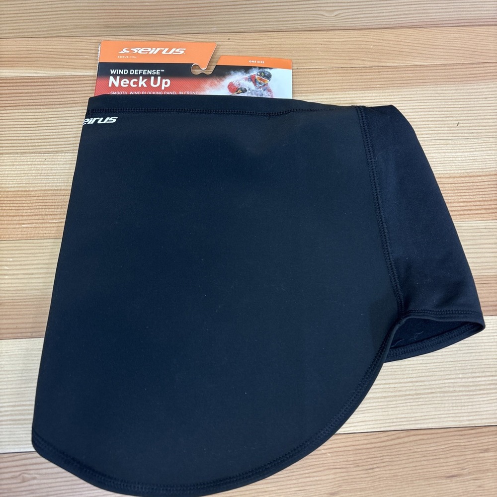 SEIRUS Micro Fleece Neck Up Tube Warmer One-Size Black  Gortex Water Resist